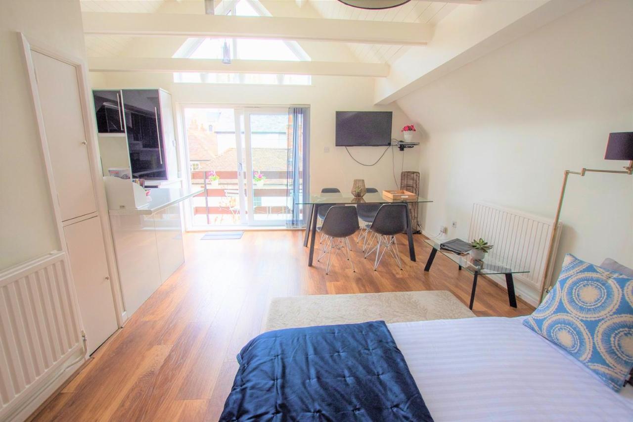 The Penthouse Canterbury - Cathedral View 外观 照片